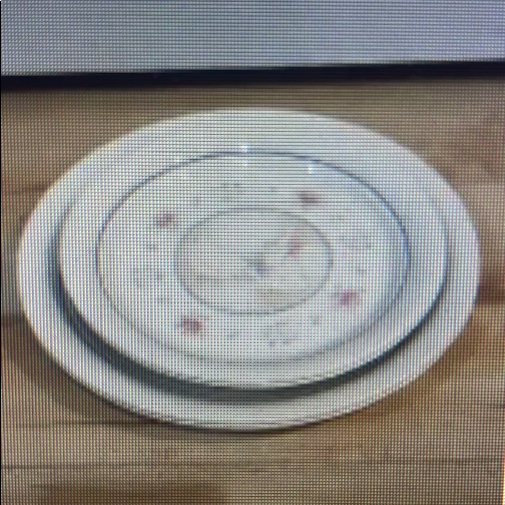 Floral Patterned Dinnerware Set